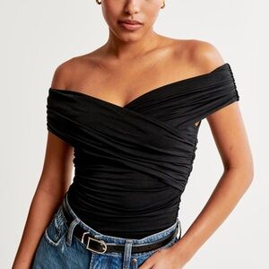 Abercrombie & Fitch off the shoulder ruched wrap top